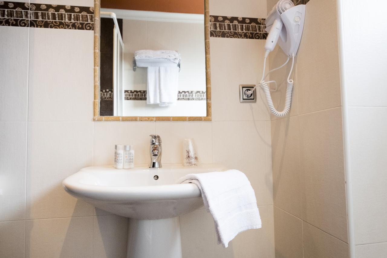 Casa Goas Hotel Abadín Eksteriør billede